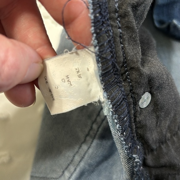 New York & Co Jean Skirt Size 6 - Picture 6 of 7